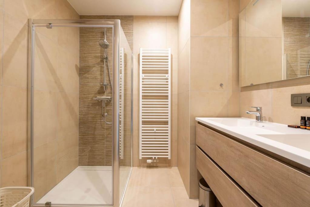 Apartment Casa Matti Modern With Canal View And Terrace Gent